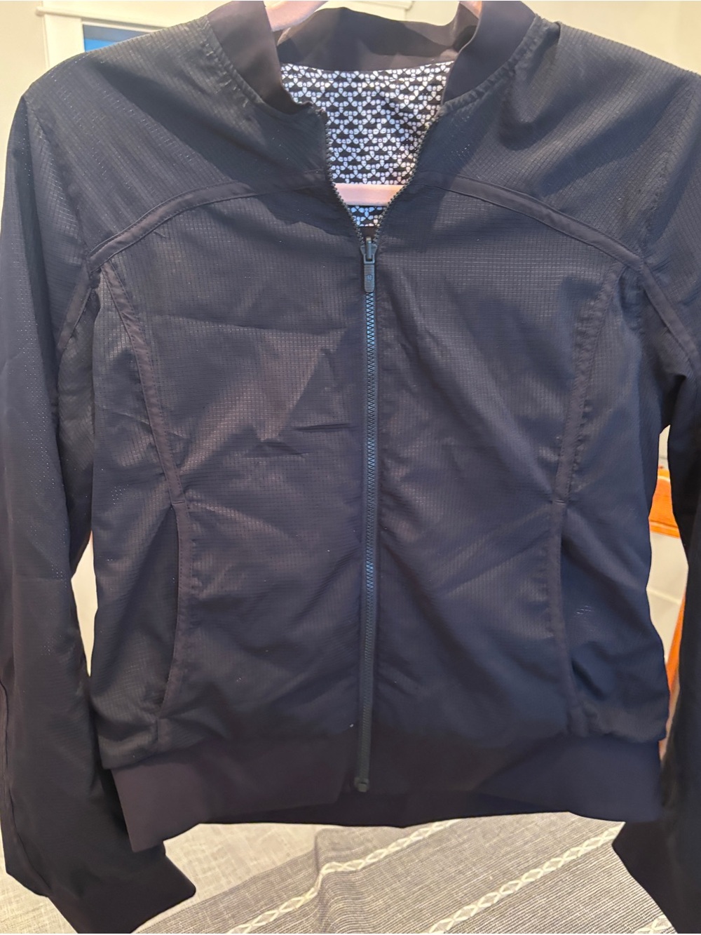 lululemon athletica Men's Navy Windbreaker Jacket